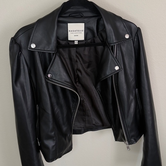 bagatelle Jackets & Blazers - Bagatelle Women's Sleek Black Leather Jacket